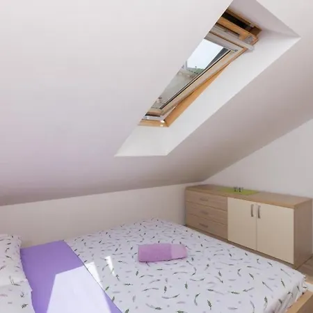 Apartmán Moj Galebe - Two Bedroom With Balcony And Sea View *