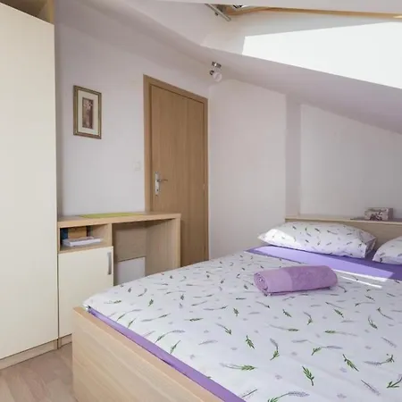 Moj Galebe - Two Bedroom With Balcony And Sea View Διαμέρισμα *